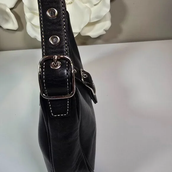 Vintage Coach Buckle Hobo Black Leather Bag - Picture 6 of 11